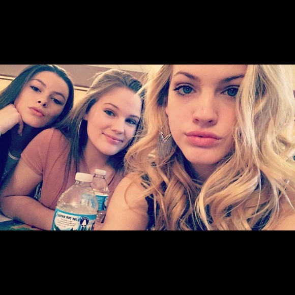 Meet your Posher, Kyra - Picture 1 of 1